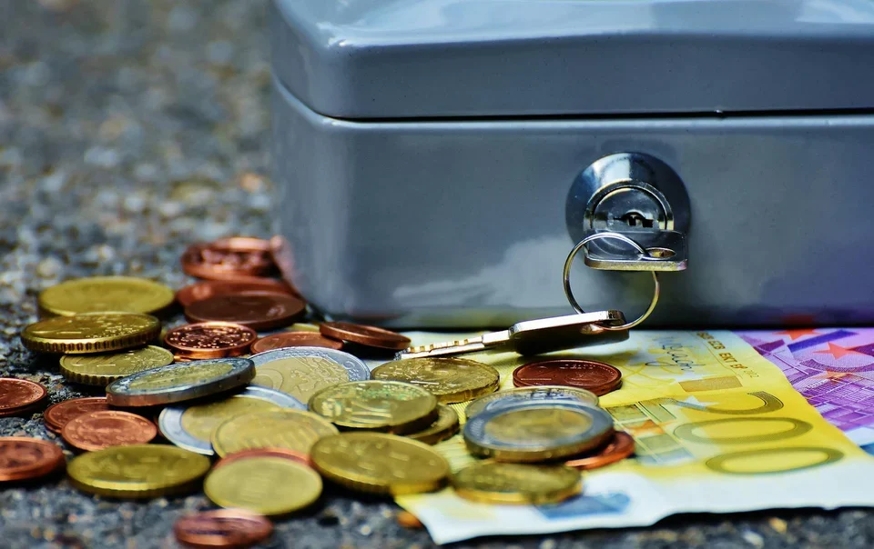 10-Step Checklist for Safe Online Lending: How to Verify a Lender Before You Borrow