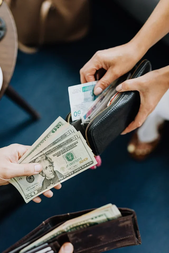 How to Safely Choose a Microfinance Loan: A 10-Point Practical Checklist