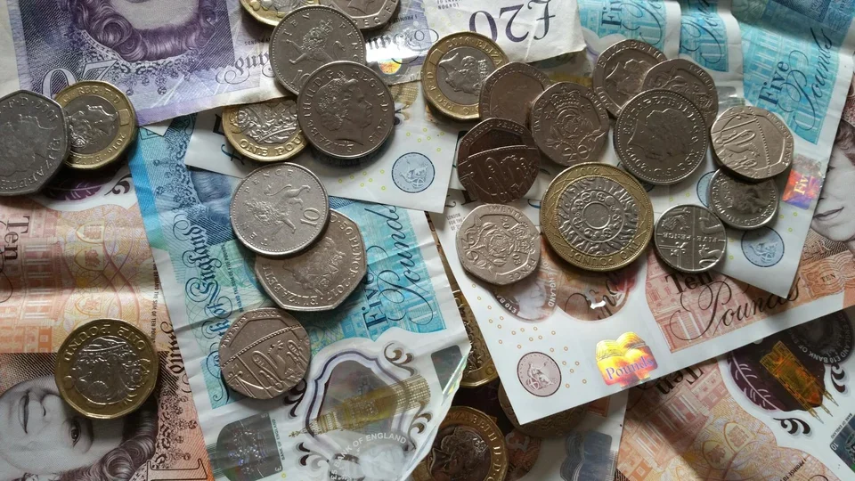 How to Safely Use Microfinance Services: A Practical 10-Step Checklist