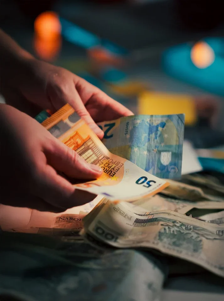 The 10-Step Borrower’s Checklist: How to Vet a Microfinance Loan Before You Click “Apply”